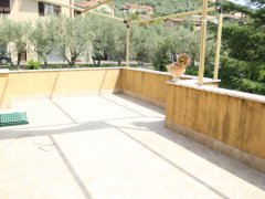 Duplex apartment with large terrace for rent in Garlenda - 3