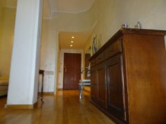 Large two-room apartment, with balcony, for sale in Albenga - 3