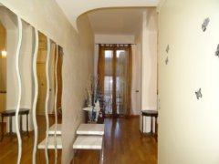 Appartamento bilocale ampio, con balcone, in vendita ad Albenga - 1