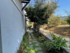One bedroom apartment with private garden and carport for sale in Garlenda - 2