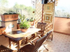 Big apartment in villa with large terraces double garage and parking spaces for sale in Garlenda - 13