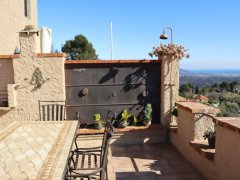 Two bedroom apartment with terrace and ancient tower for sale in Villanova d'Albenga - 5
