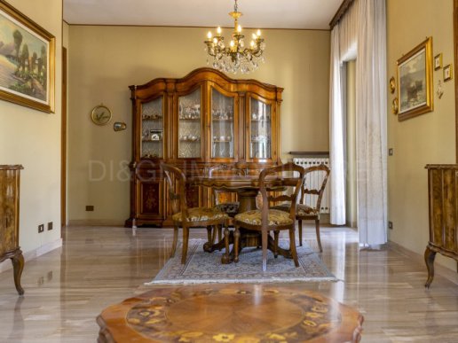 190 sqm apartment for sale in Villanova d'Albenga - 9