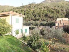 Semi-detached house with land -Cisano sul Neva NEGOTIATION IN PROGRESS - 1