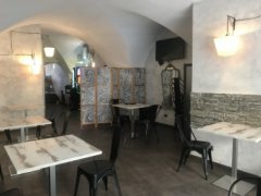 Unmissable! Renowned LOUNGE BAR / GINTONERIA / BIRRERIA with dehor for sale in downtown Loano - 9
