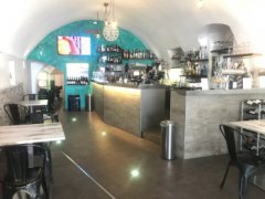 Unmissable! Renowned LOUNGE BAR / GINTONERIA / BIRRERIA with dehor for sale in downtown Loano - 8