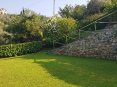 Villa indipendente con giardino vendita a Casanova Lerrone - 8