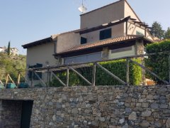 Detached villa with garden for sale in Casanova Lerrone - 2