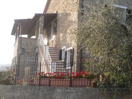 Independent big villa made by stones in the Alassio Hills