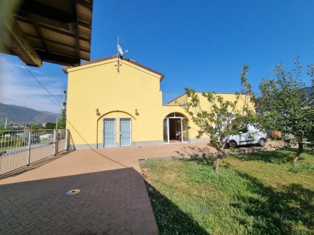 Farm with adjoining villa for sale in Albenga